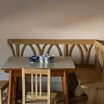 Essa - New Apartment Caldaro