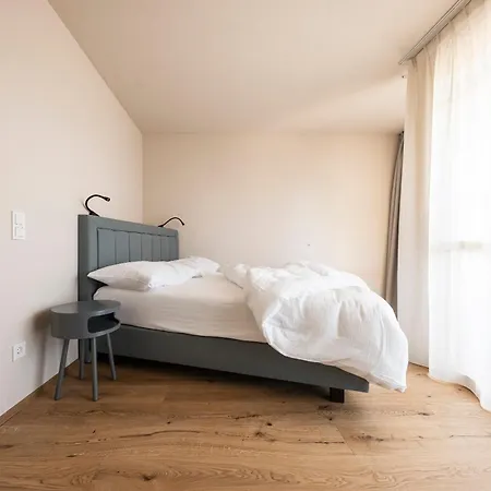 Essa - New Apartment *